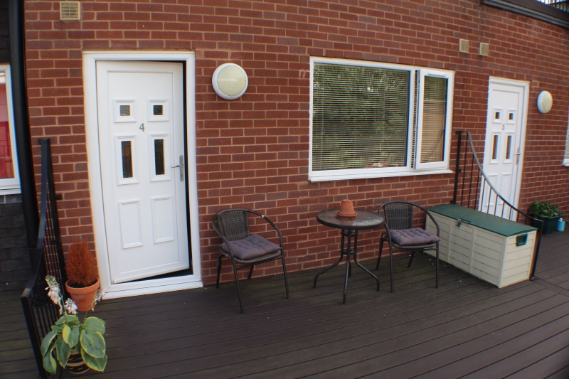 Flat , -, High Street  Droitwich Worcestershire